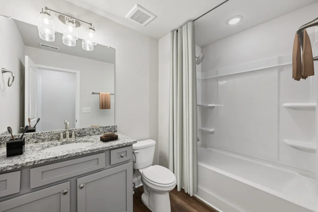 79 web or mls Stately Oaks Ct S1309 19 022